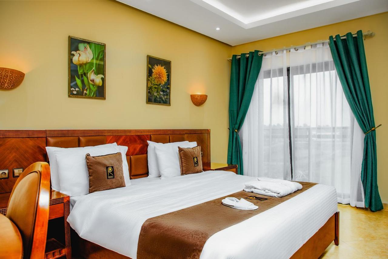 Hotel Regina The Pearl Aneho Exterior foto