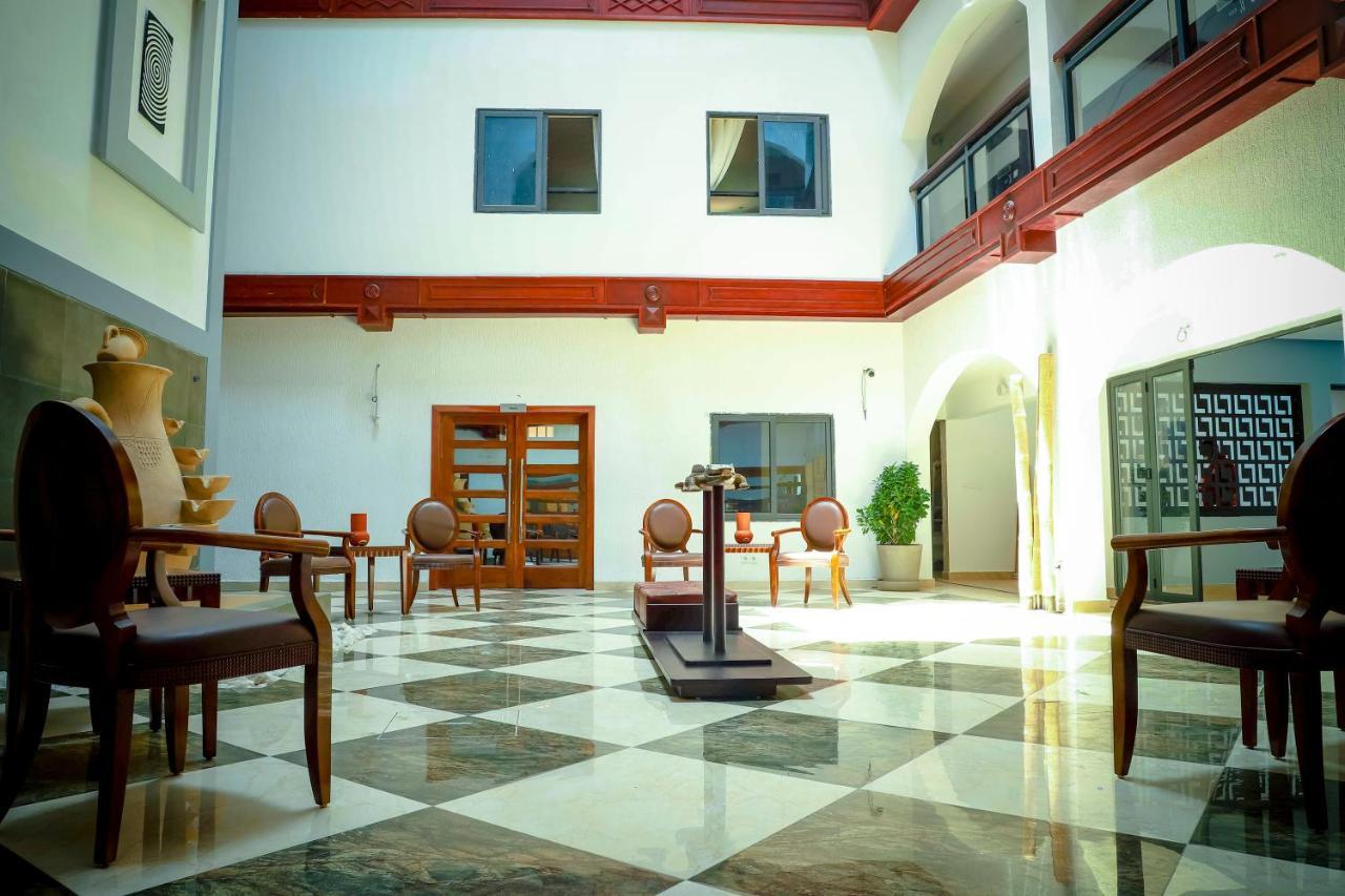 Hotel Regina The Pearl Aneho Exterior foto