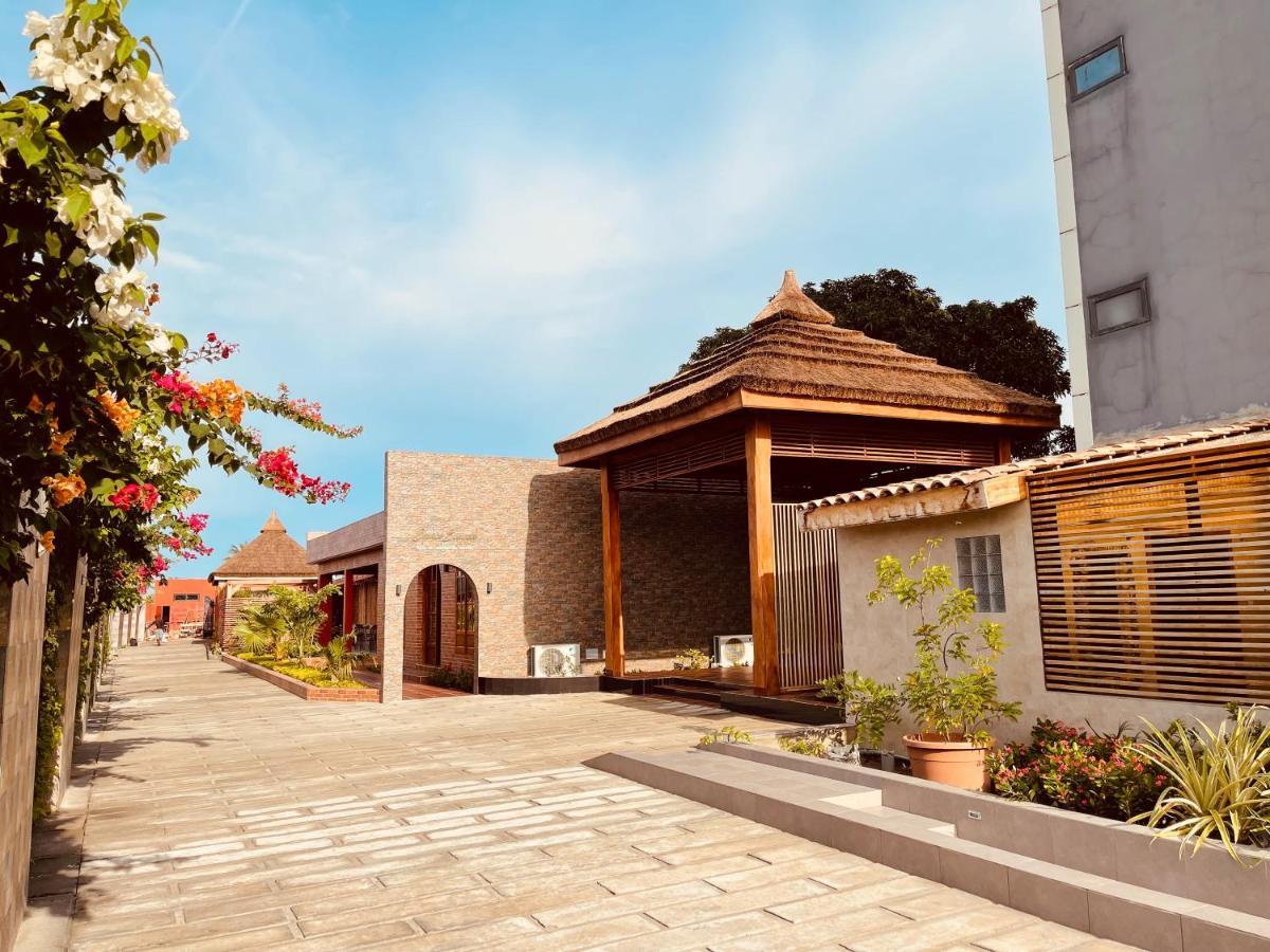 Hotel Regina The Pearl Aneho Exterior foto